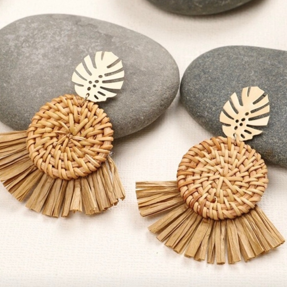 Rattan Palm Leaf Earrings - Picture 2 of 2